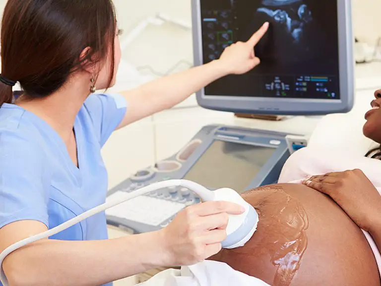 محاسبه سن بارداری با سونوگرافی