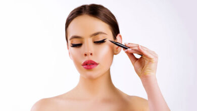 کشیدن خط چشم برای چشمهای ریز و پفدار